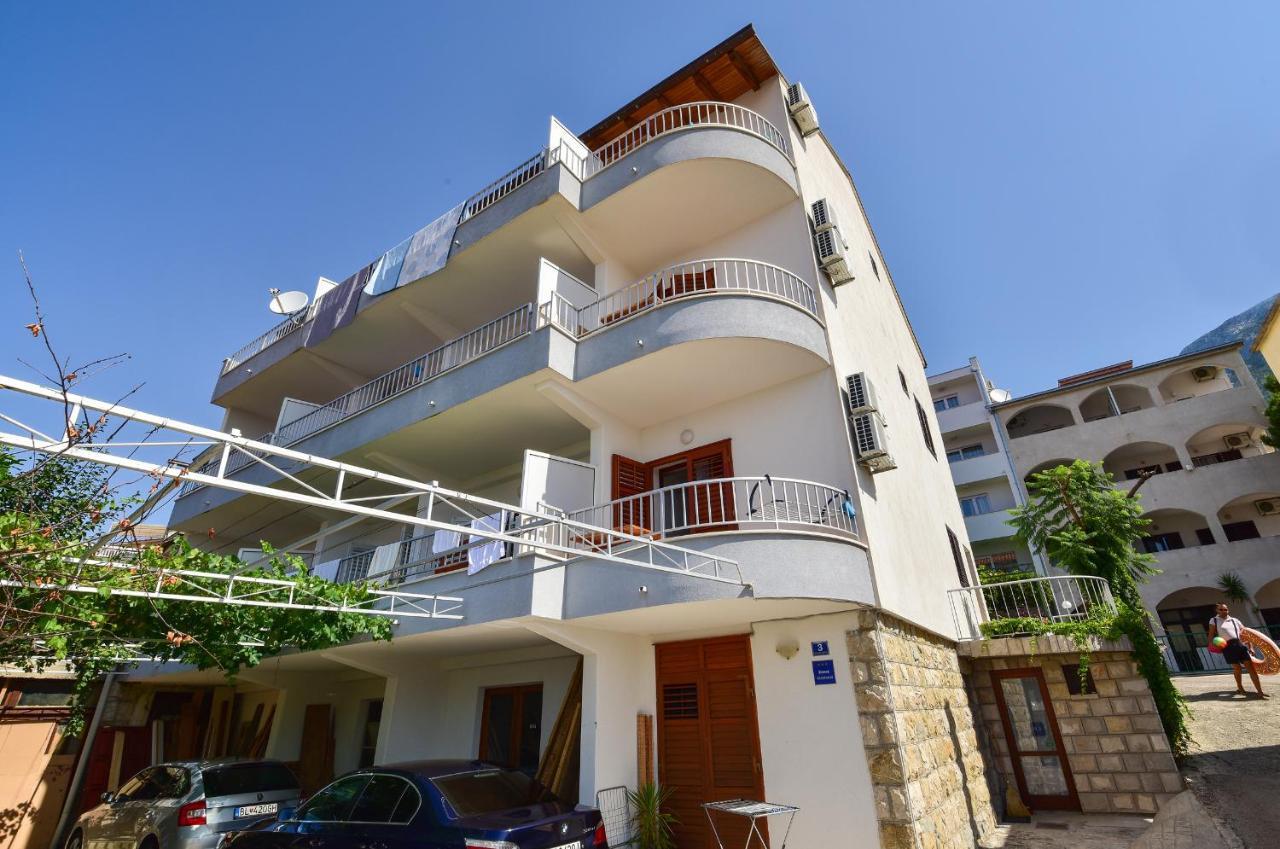 Apartmani Mate Makarska Ngoại thất bức ảnh