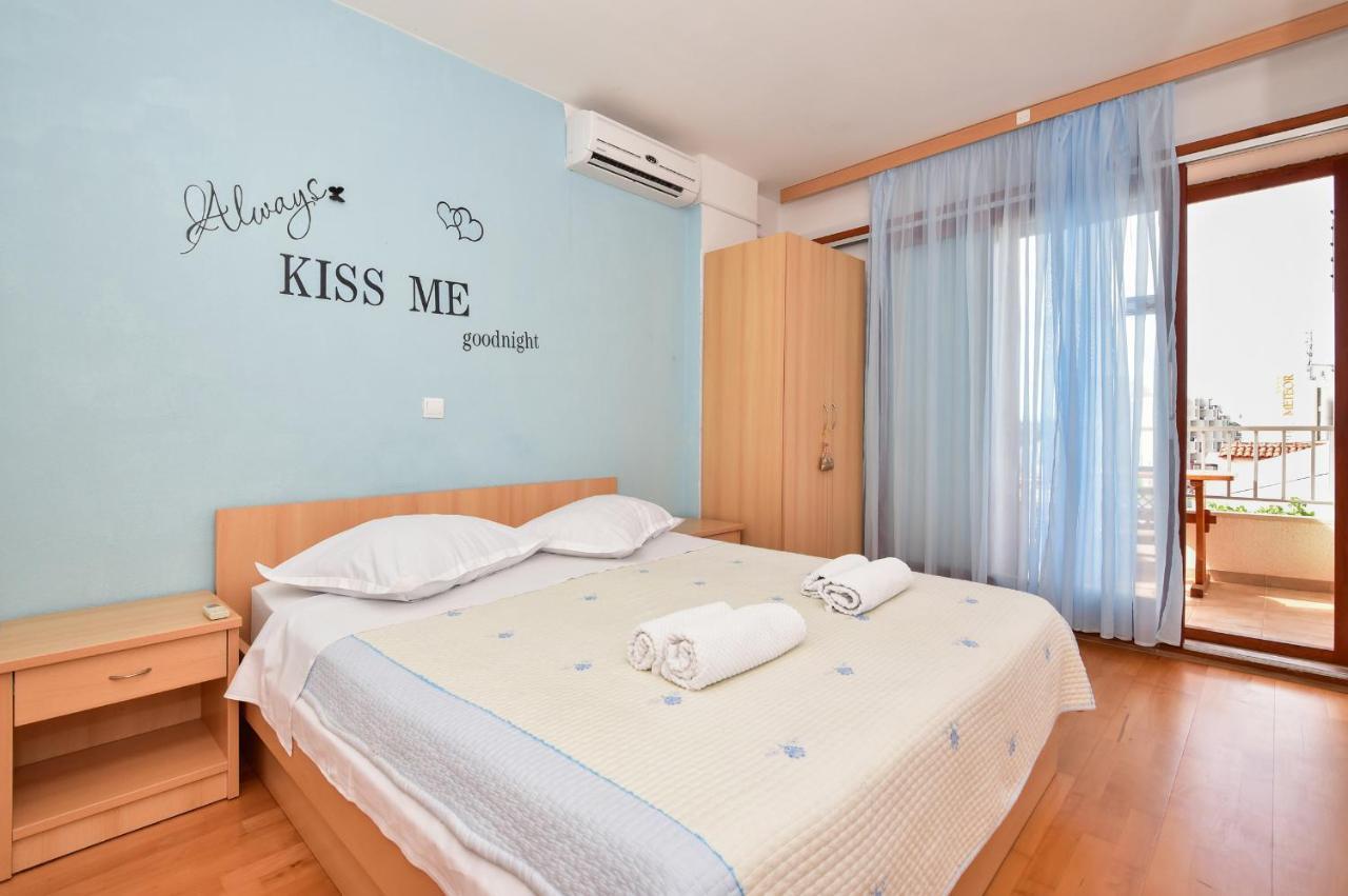Apartmani Mate Makarska Ngoại thất bức ảnh